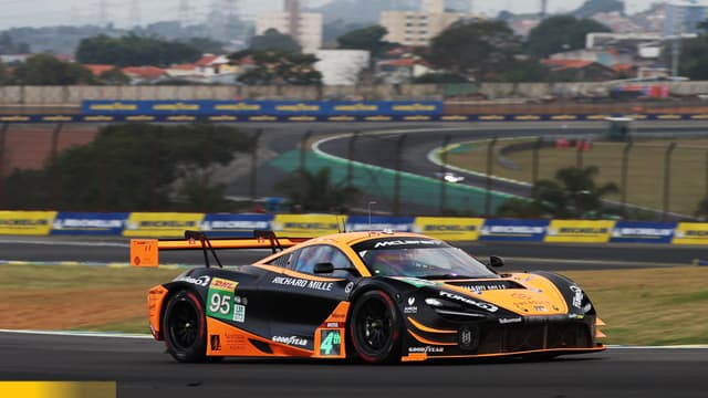 6 Hours of Sao Paulo: Sean Gelael dan United Autosports 95 Bangkit di WEC 2025